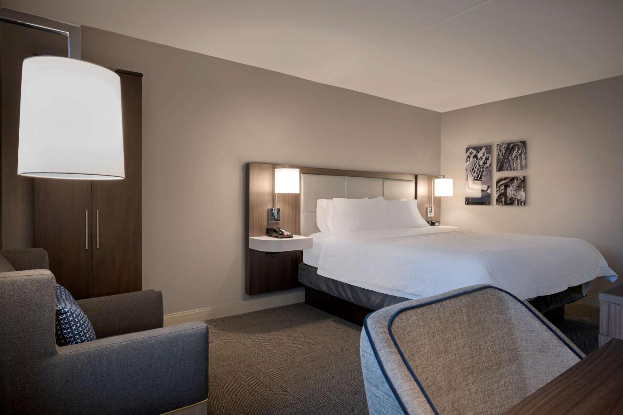Hampton Inn By Hilton Boston/Cambridge Exteriör bild